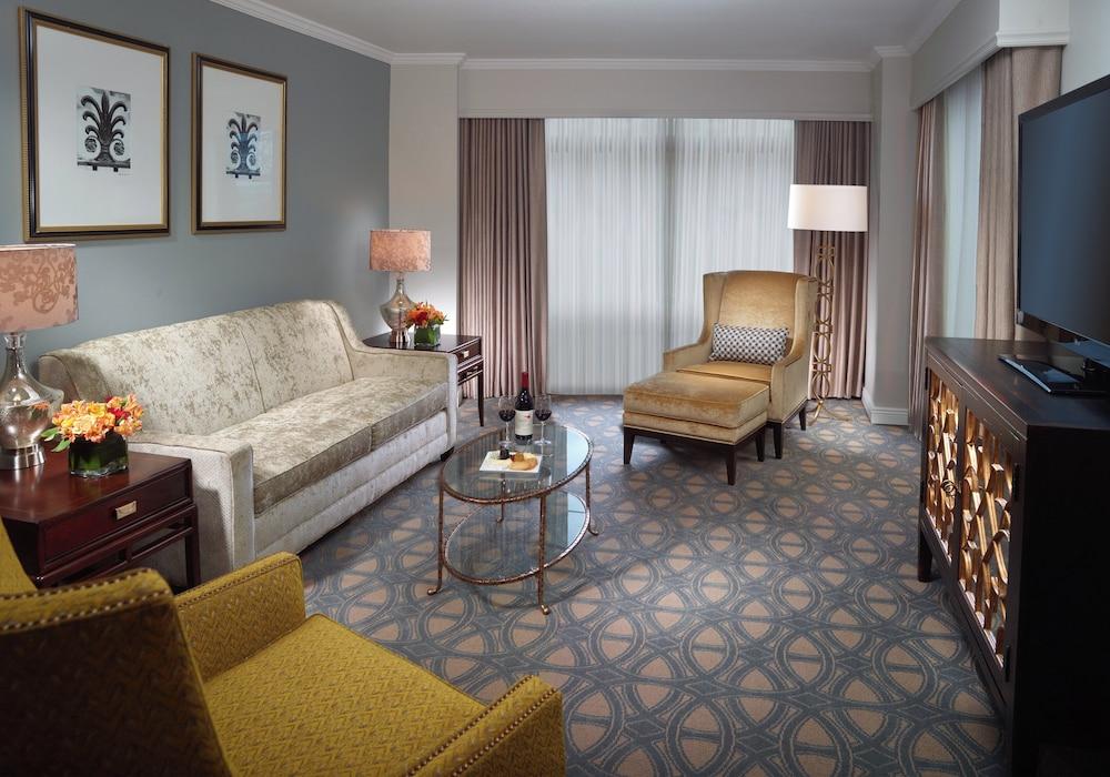 The Riverfront Hotel New Orleans photo 28