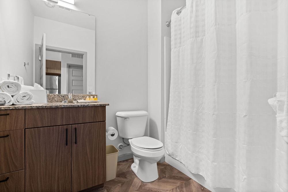 Yugo Guest Suites photo 31