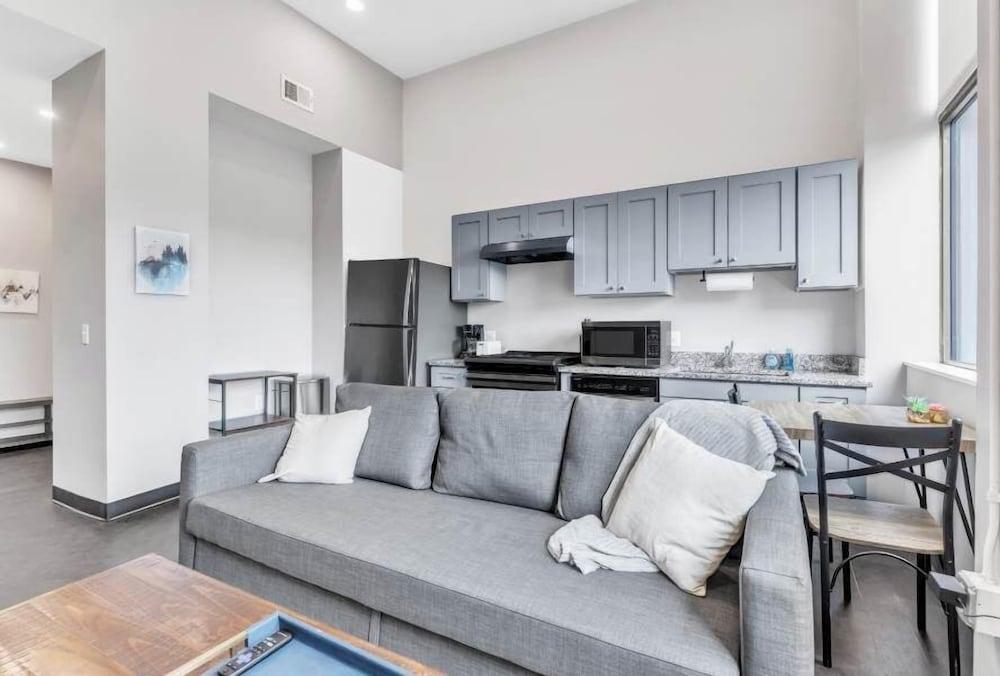 CozySuites - Press House photo 51