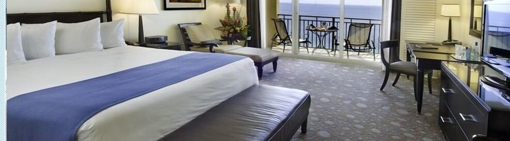 Private Residences at the Atlantic Resort and Spa photo 26
