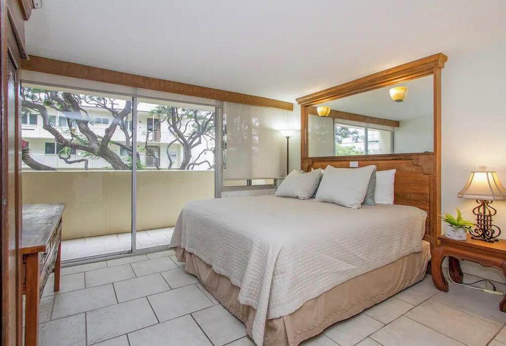 Diamond Head Beach Hotel photo 48