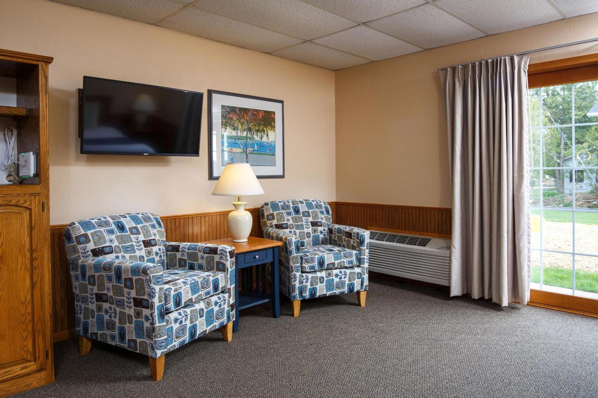 Ephraim Shores Resort photo 36