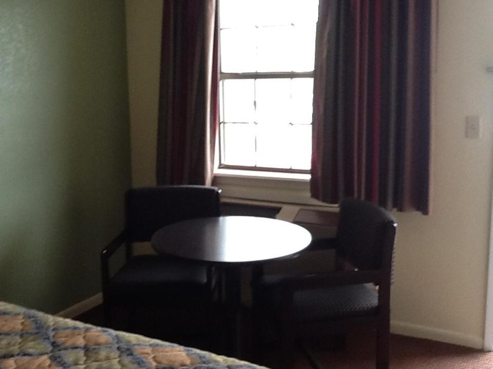 Relax Inn - Lakeland photo 5
