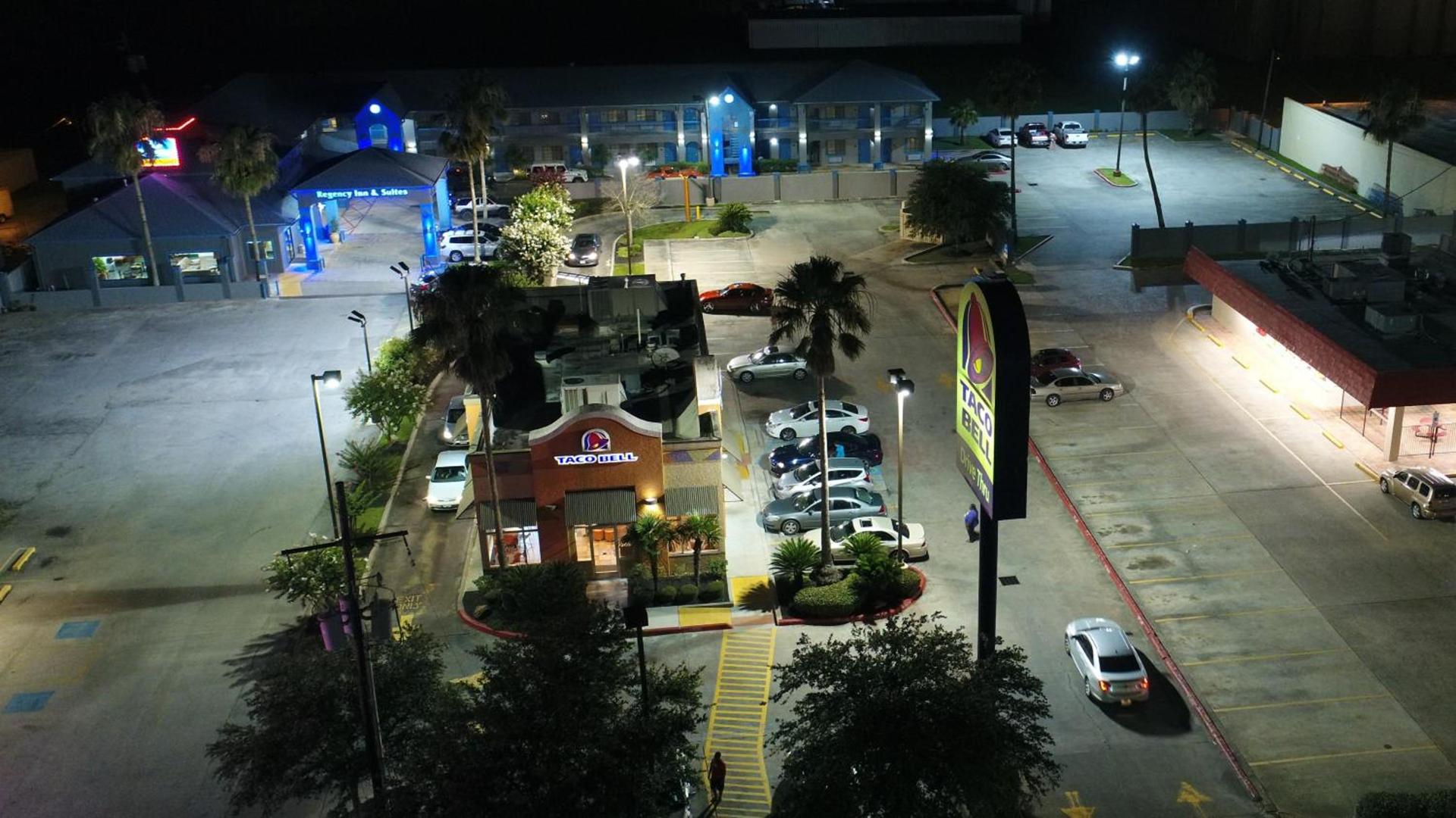 Regency Inn & Suites Beaumont photo 24