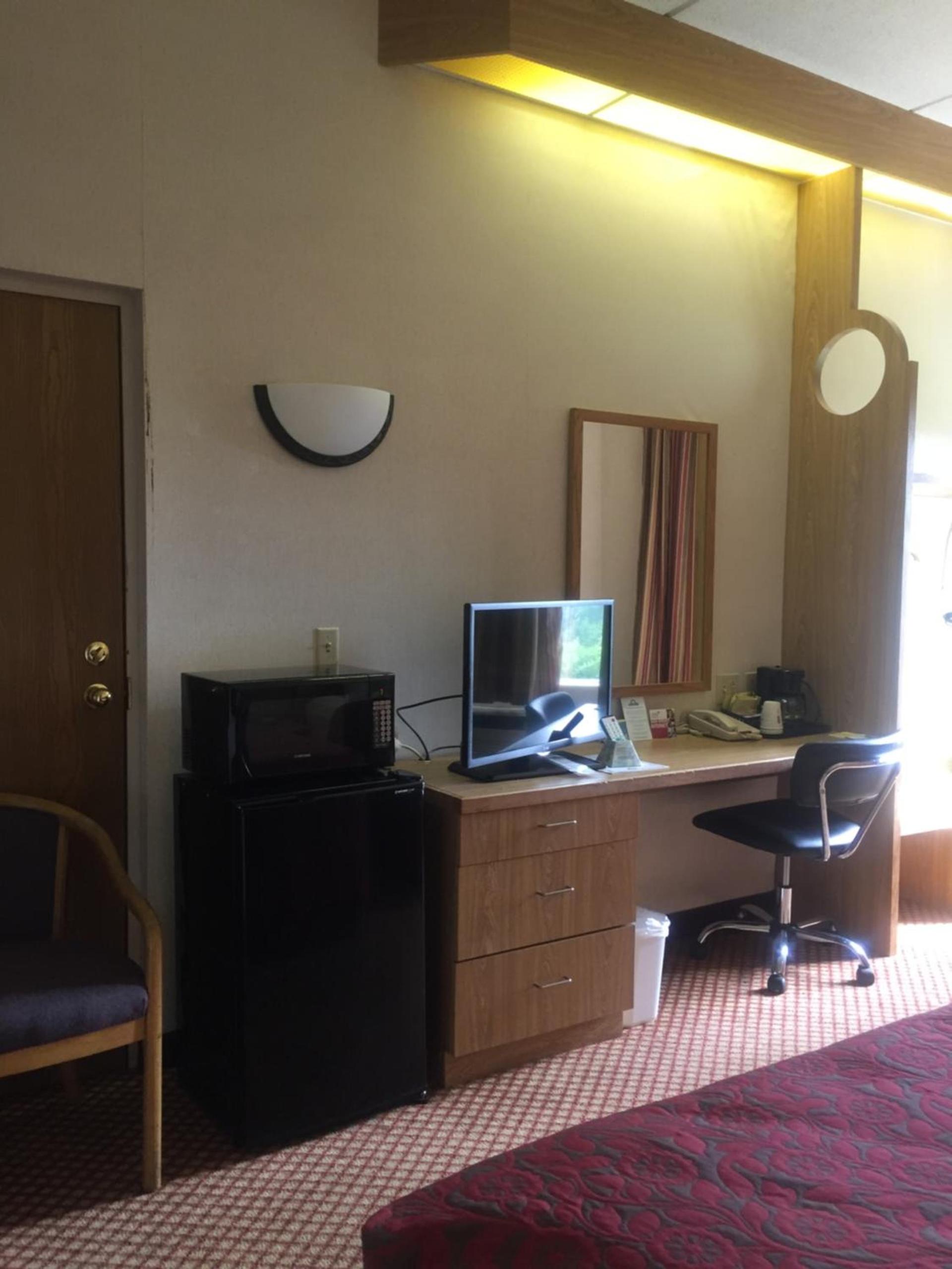 AIRPORT LODGING Pittsburgh Airport photo 15