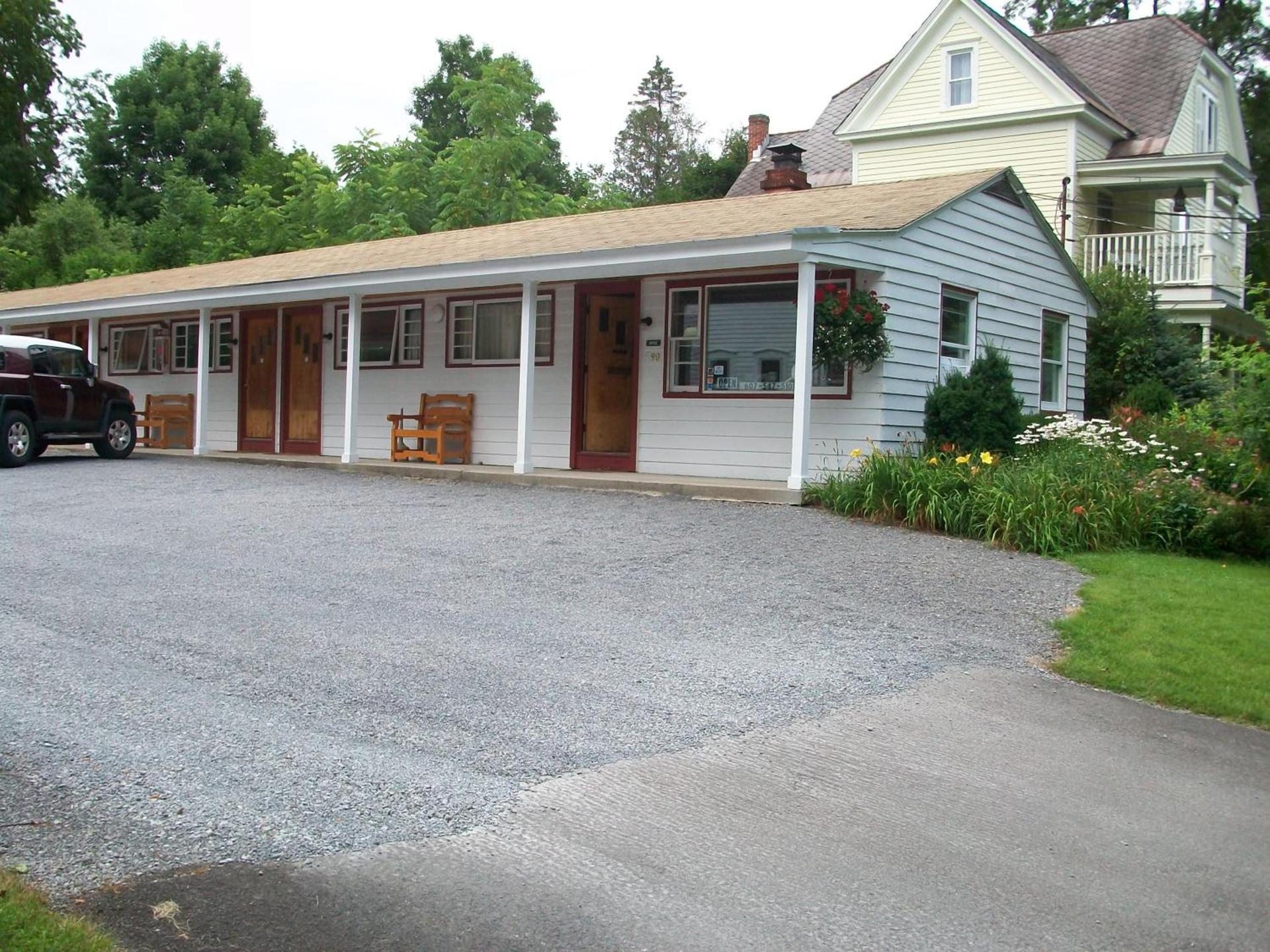 Mohican Motel photo 18