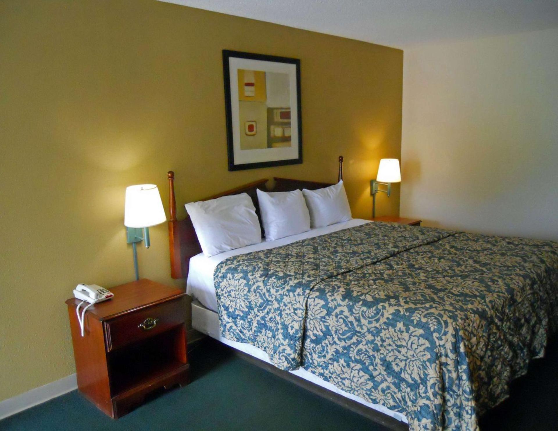 Country Hearth Inn & Suites Dawson photo 6