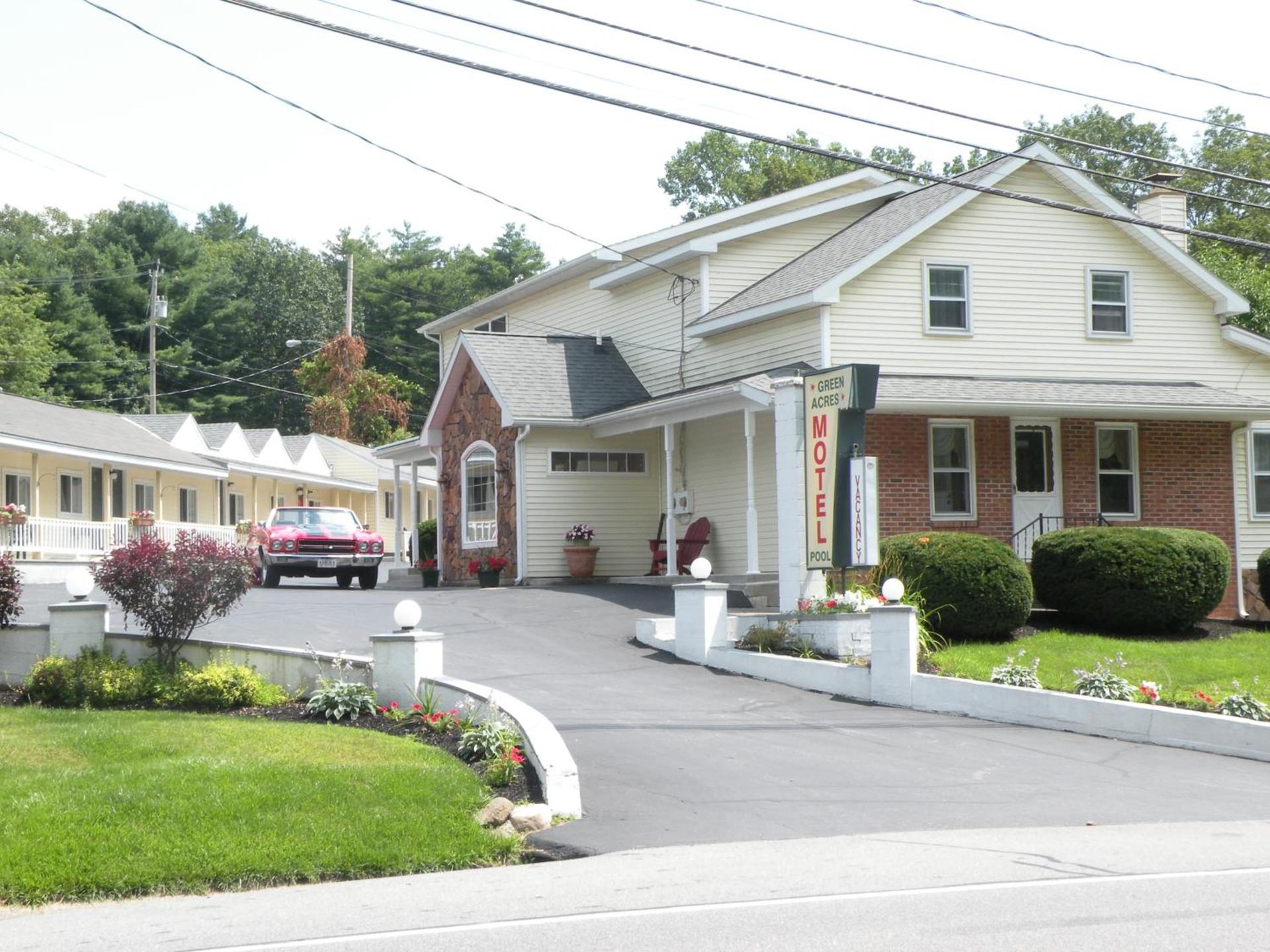 Green Acre Motel photo 39