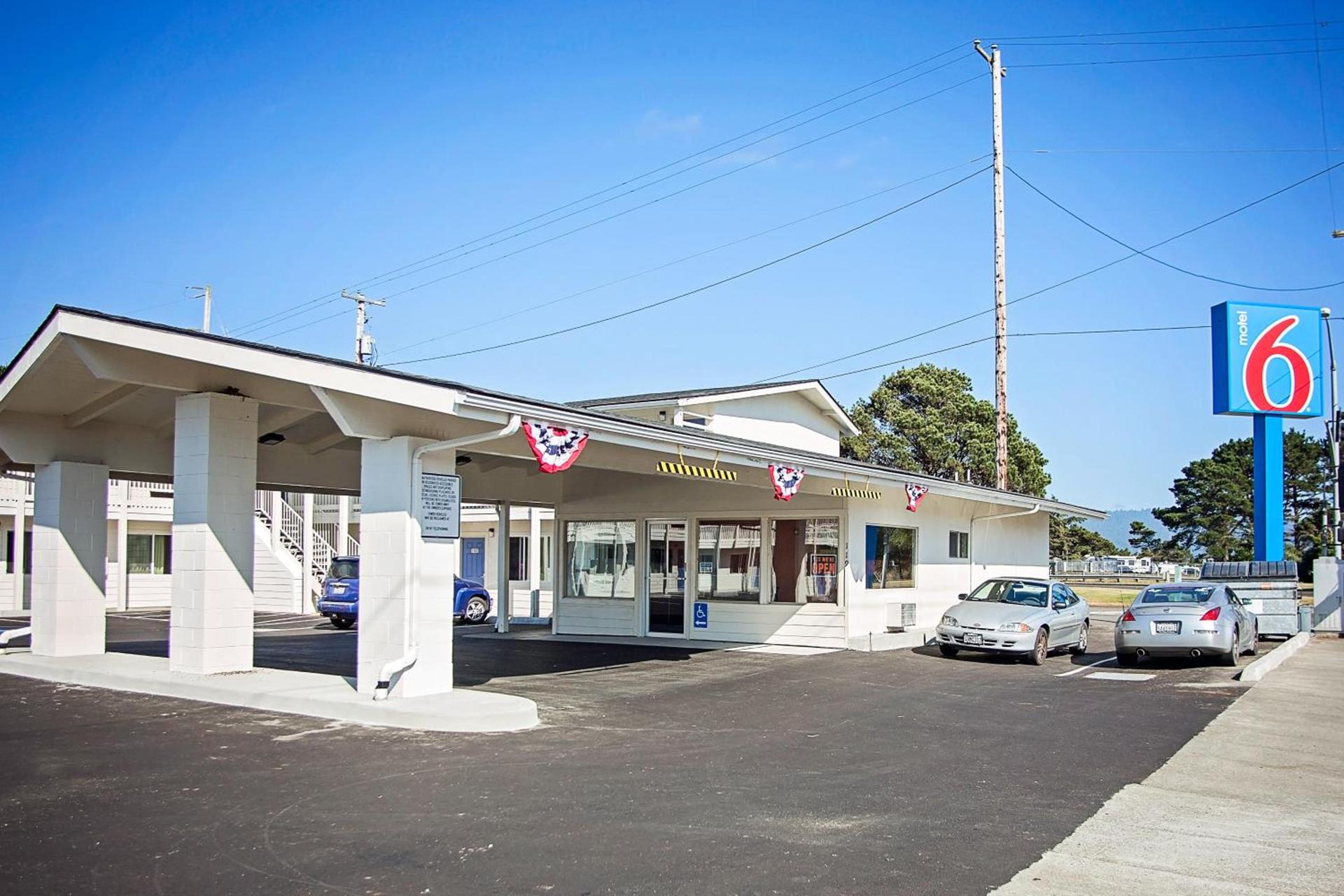 Motel 6-Crescent City, CA photo 1