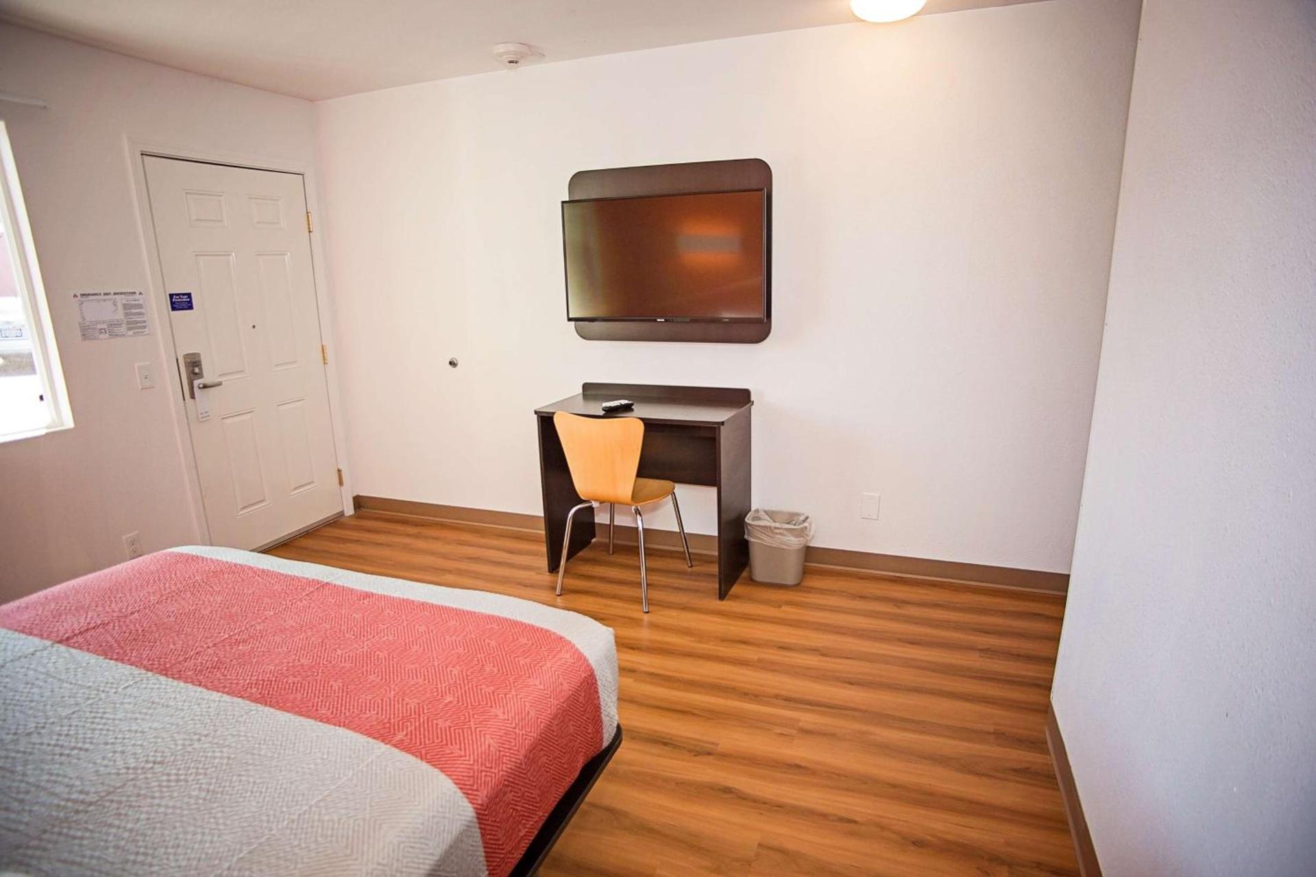 Motel 6-Crescent City, CA photo 9
