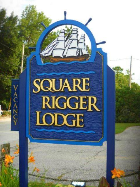 Square Rigger Lodge photo 38