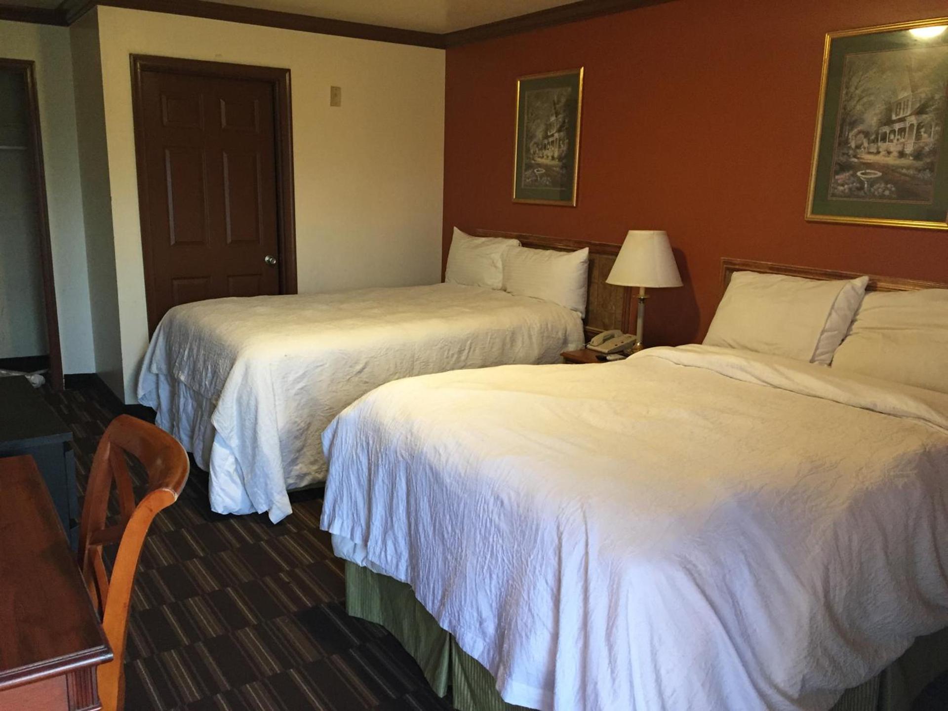 Colony inn motel photo 10