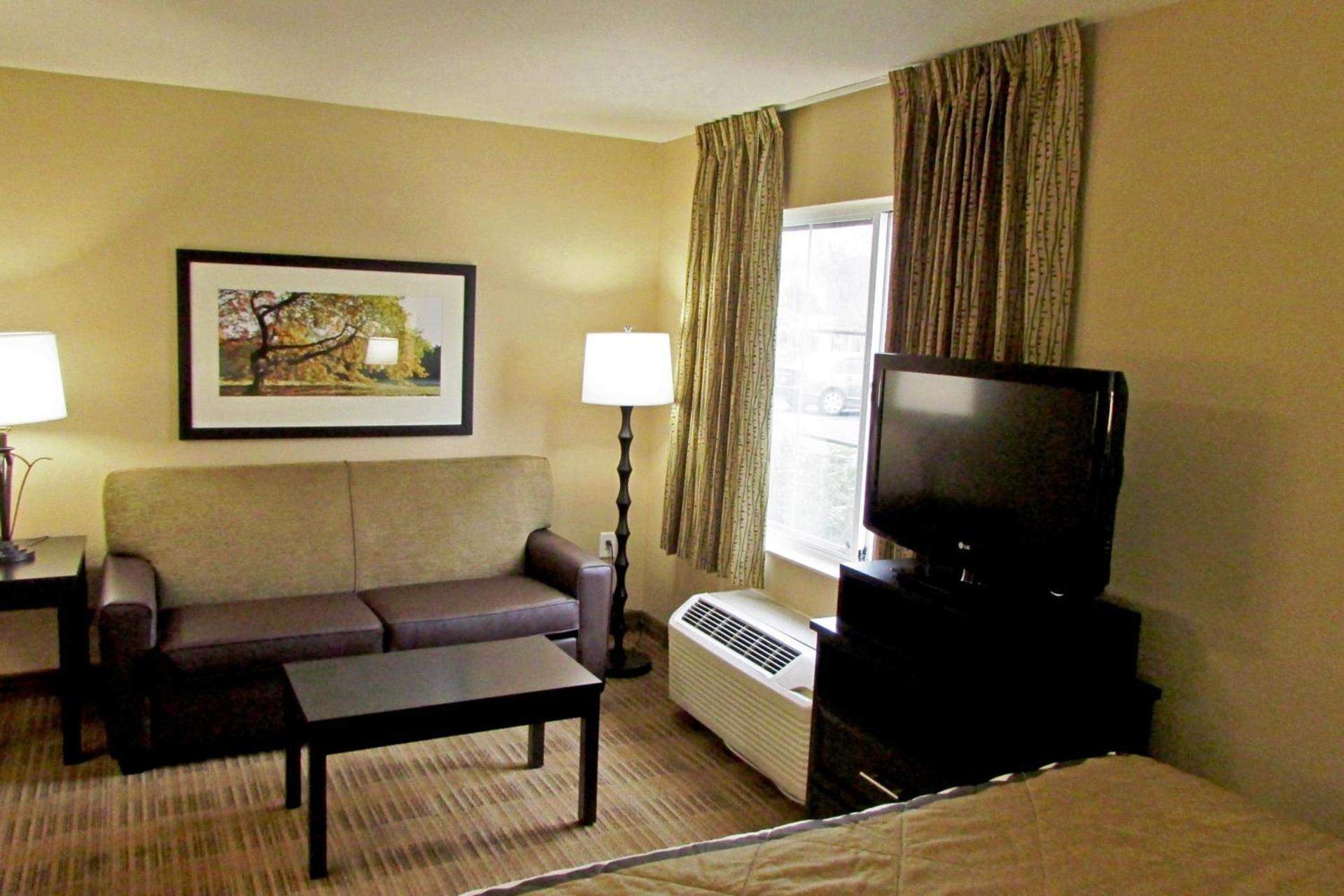 Extended Stay America Suites - Washington, DC - Fairfax photo 19