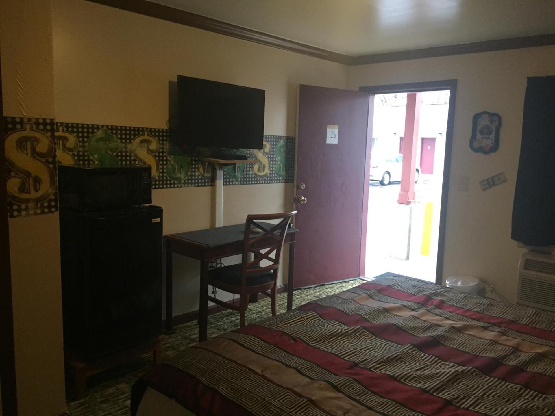 Colony inn motel photo 5