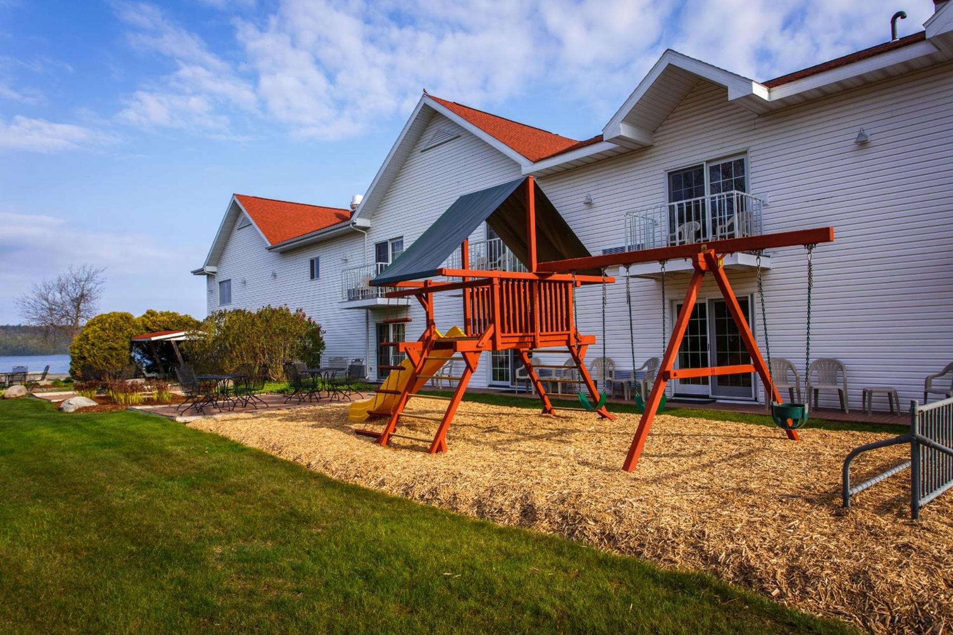 Ephraim Shores Resort photo 18