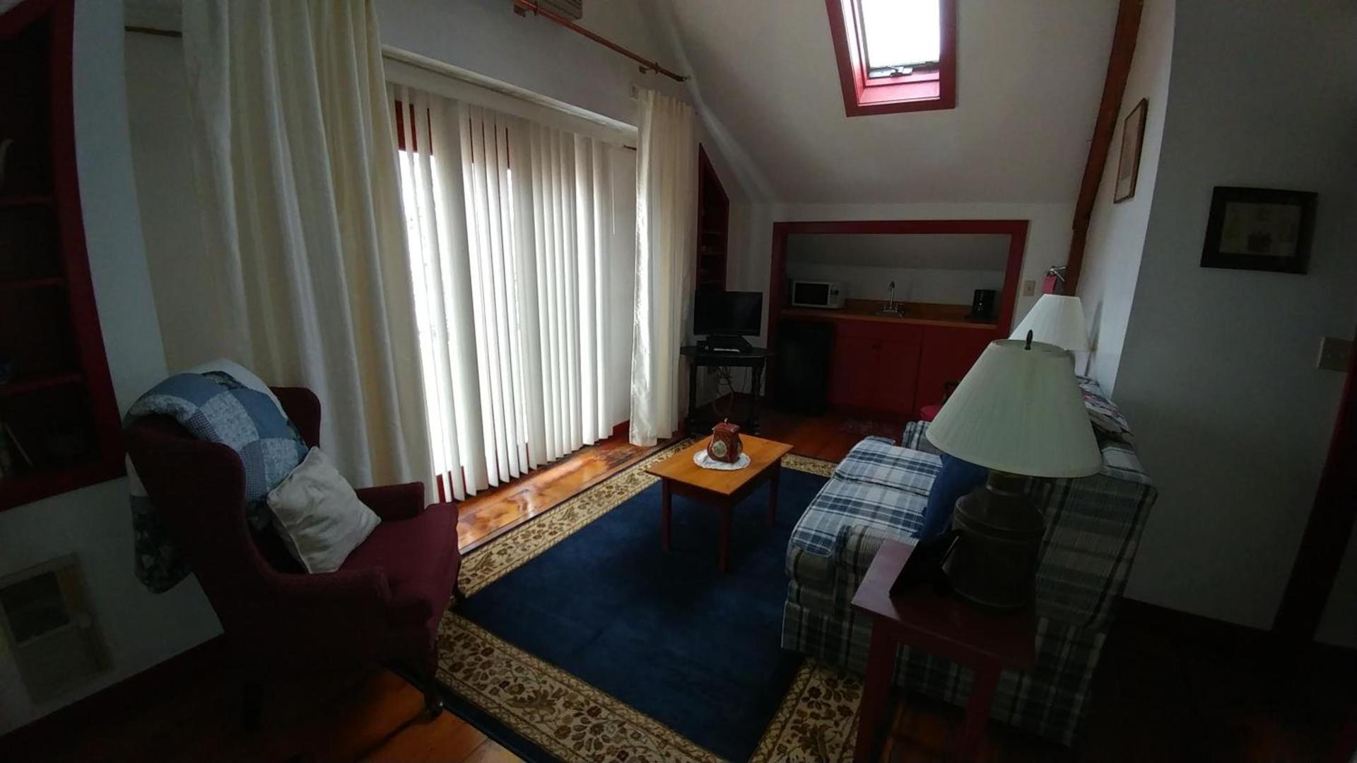 Benjamin Prescott Inn photo 12