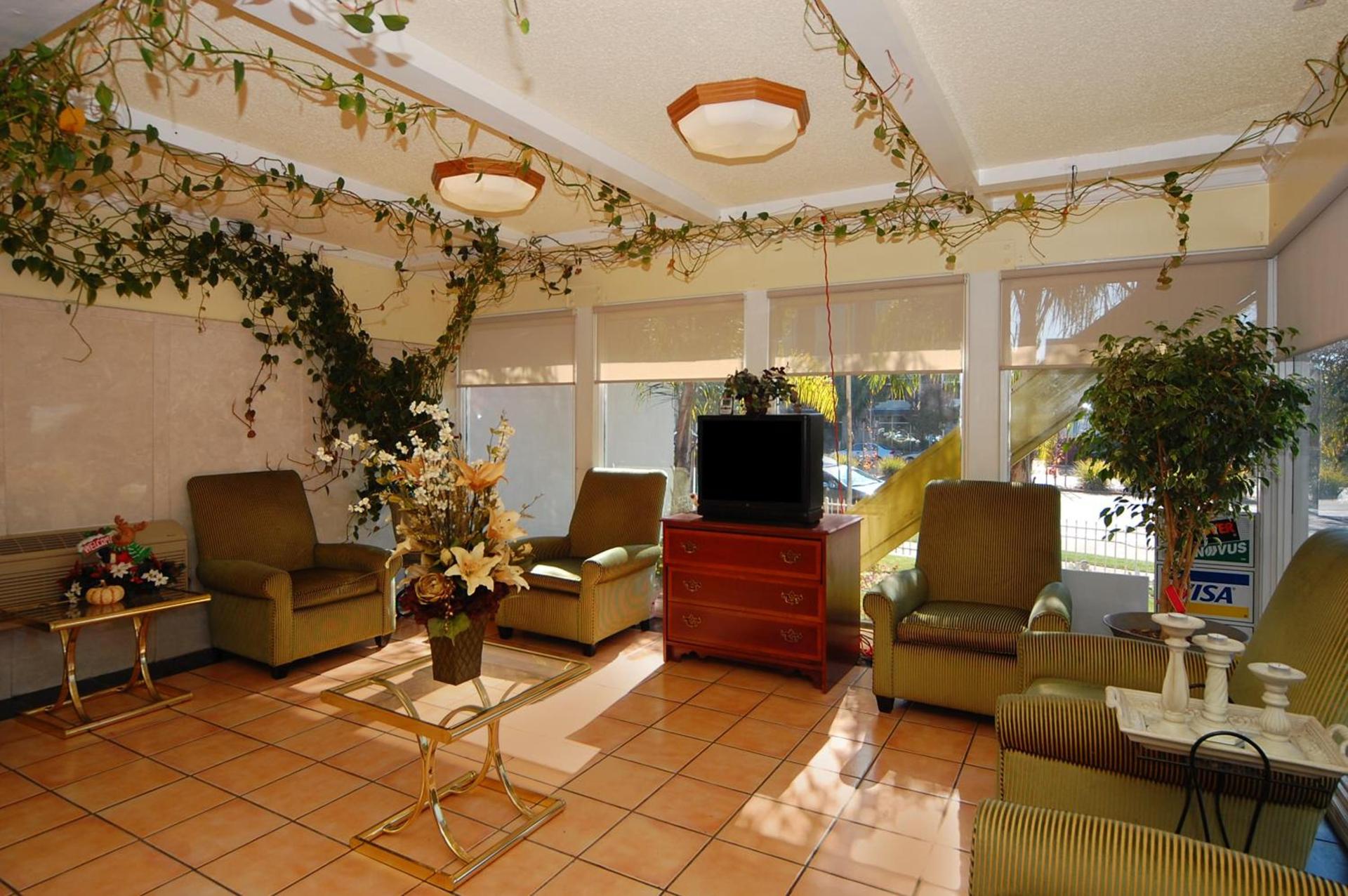 Imperial Inn Oakland photo 82