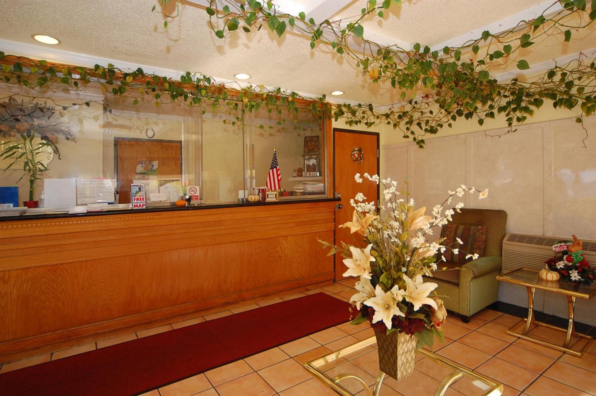 Imperial Inn Oakland photo 13