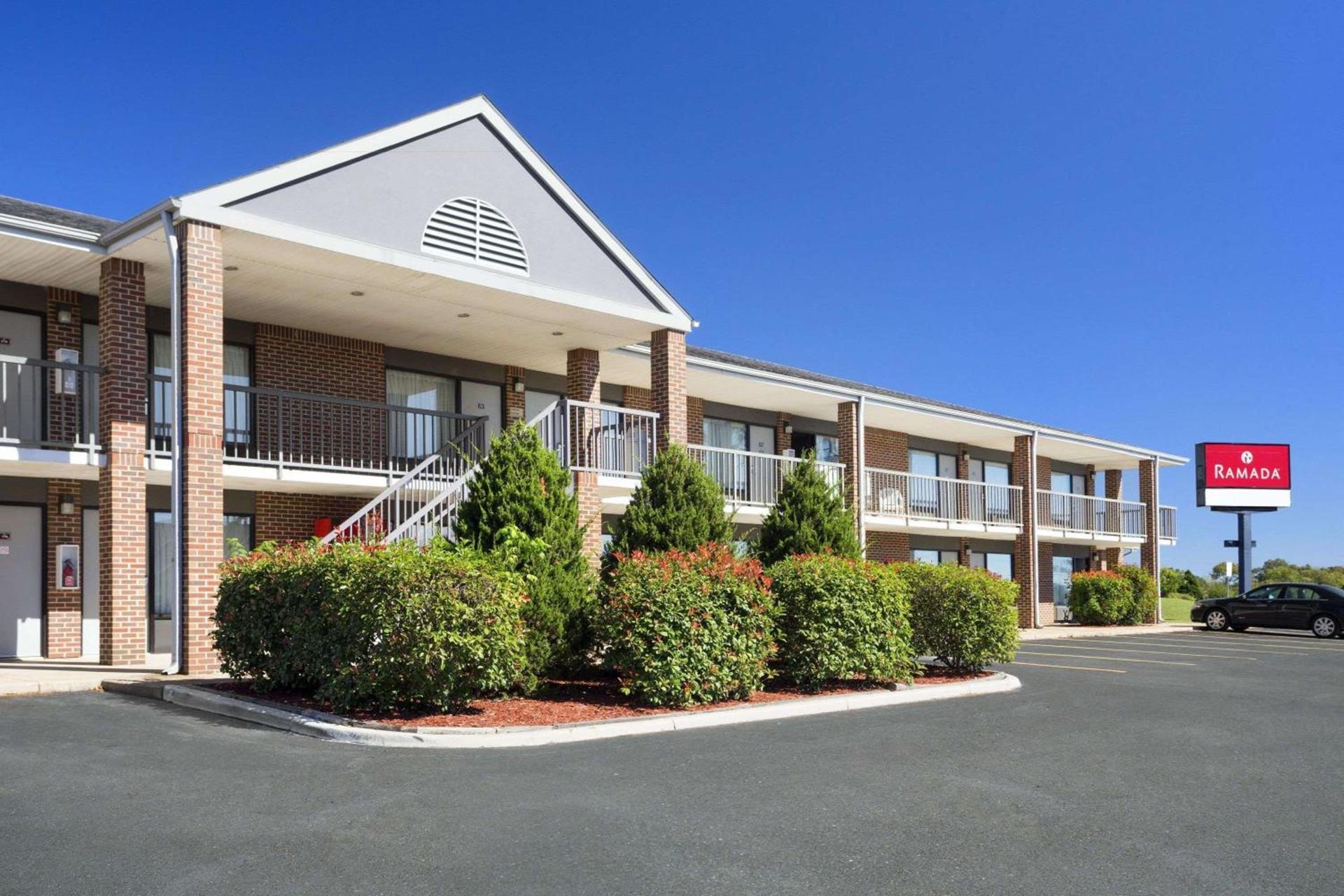 Ramada by Wyndham Batesville photo 21