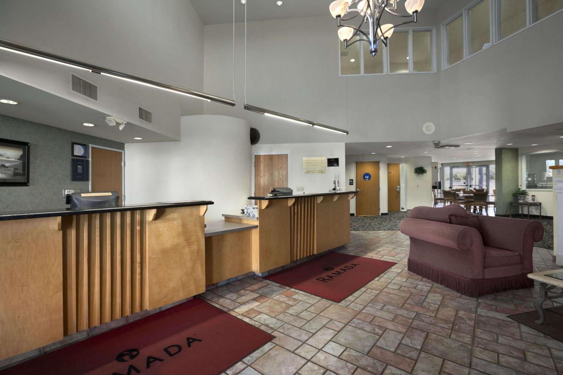 Ramada by Wyndham Williams photo 6