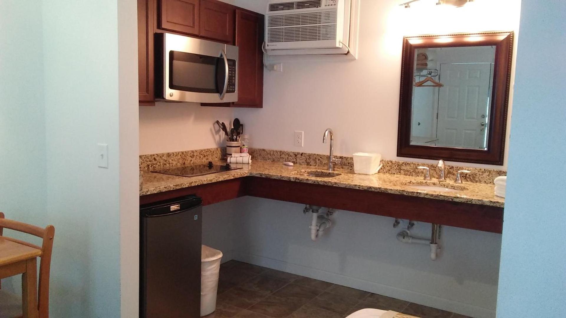Sea Shell Motel photo 33