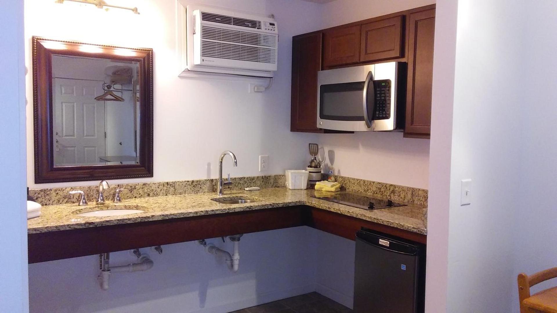 Sea Shell Motel photo 29