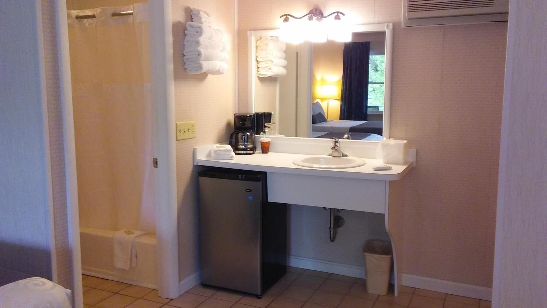 Sea Shell Motel photo 20