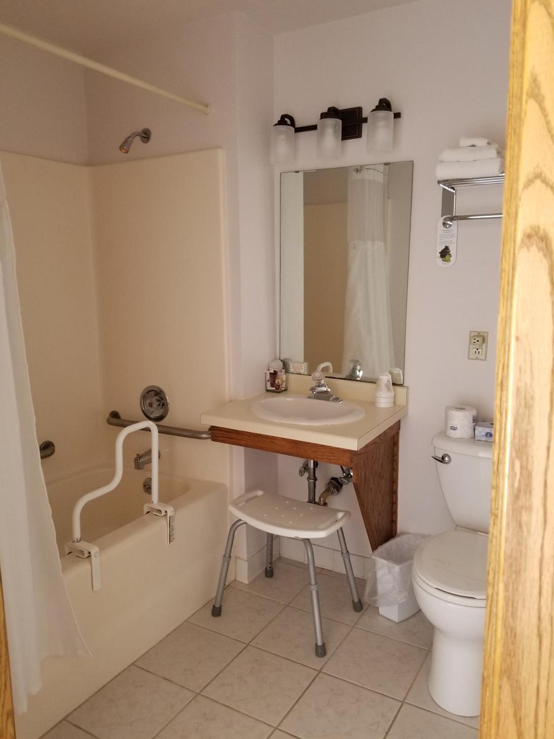 Square Rigger Lodge photo 39
