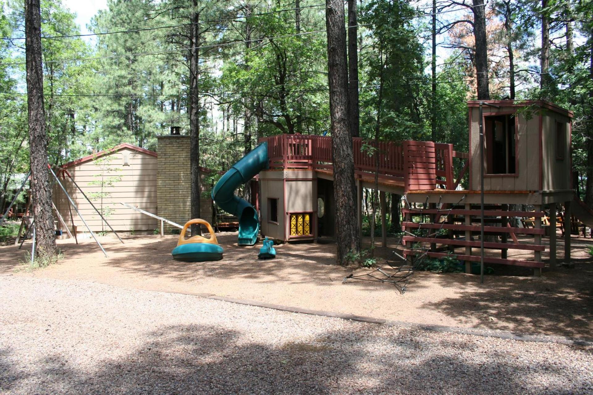 Northwoods Resort Cabins photo 17