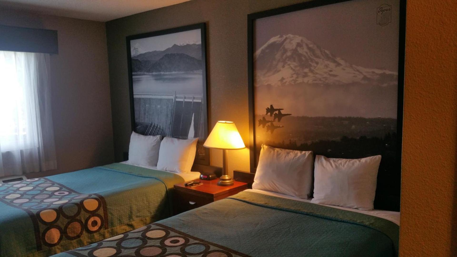 Super 8 by Wyndham Sacramento photo 35