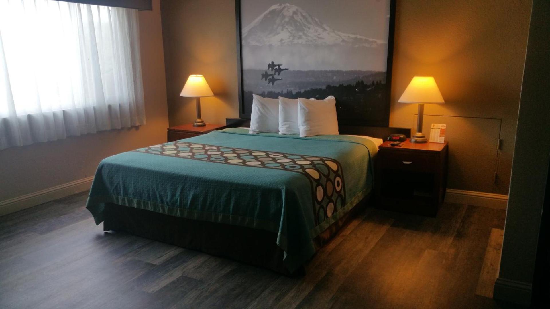 Super 8 by Wyndham Sacramento photo 32