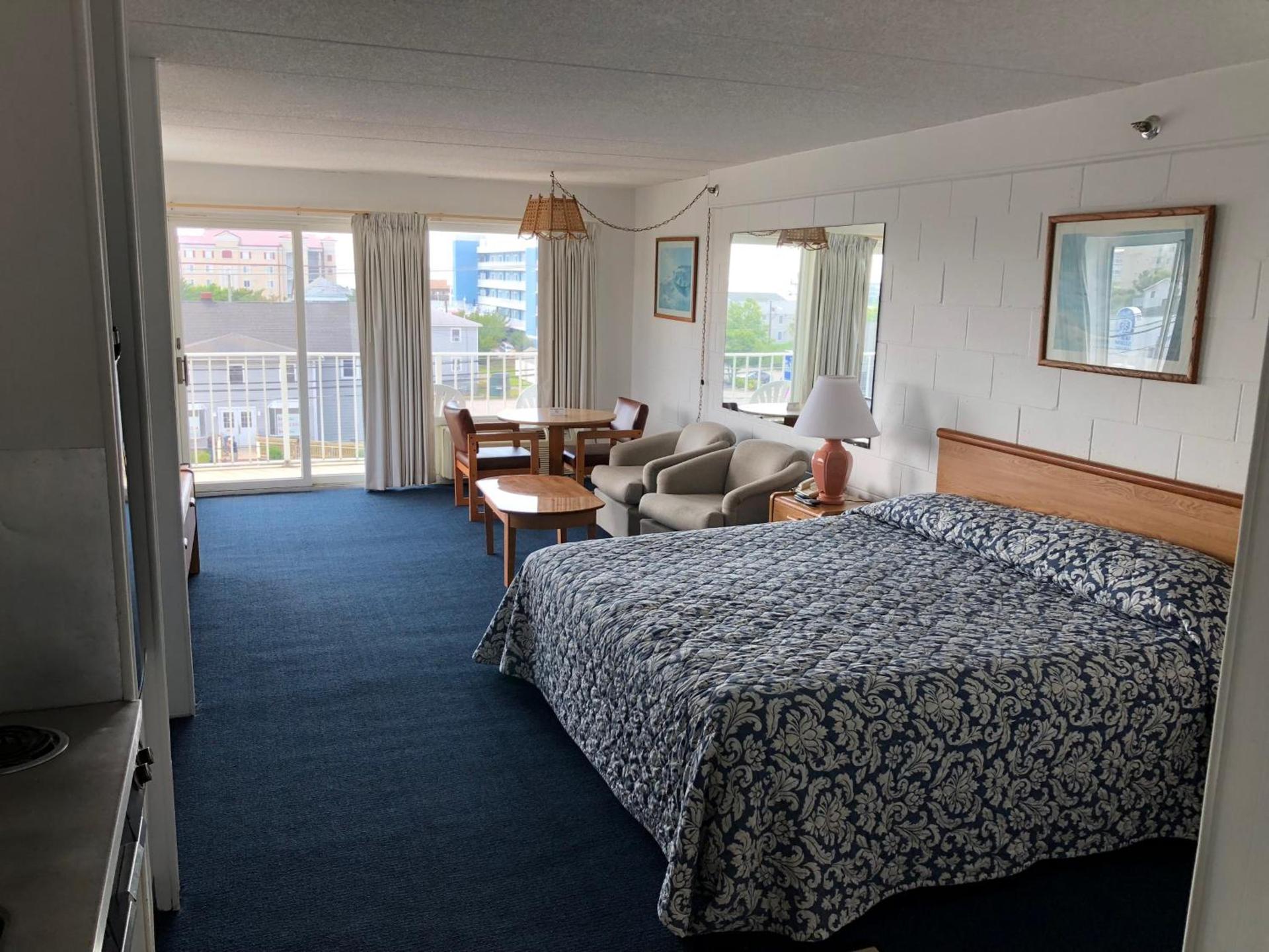 Beachcomber Motel photo 5