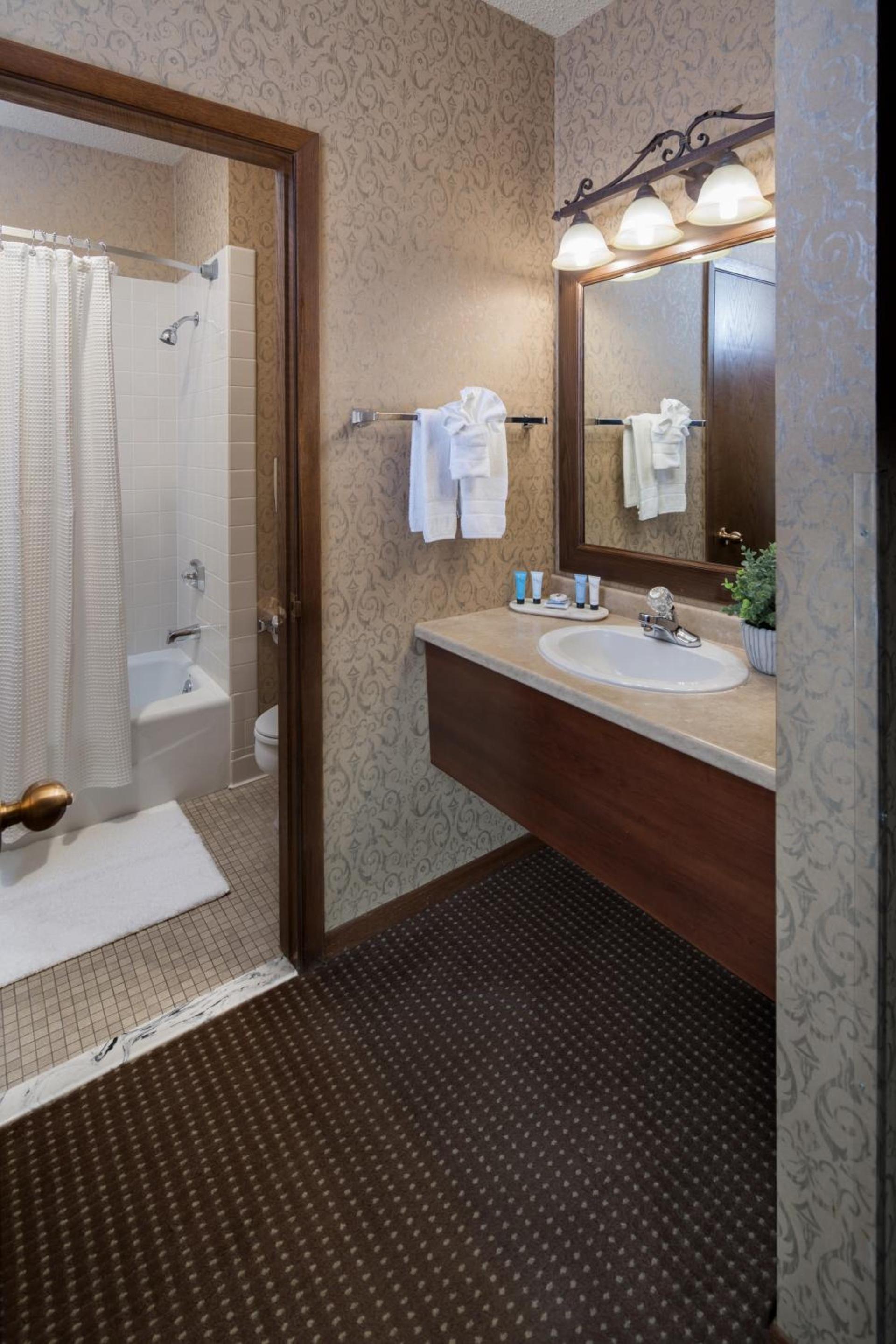 Grand Gateway Hotel photo 9