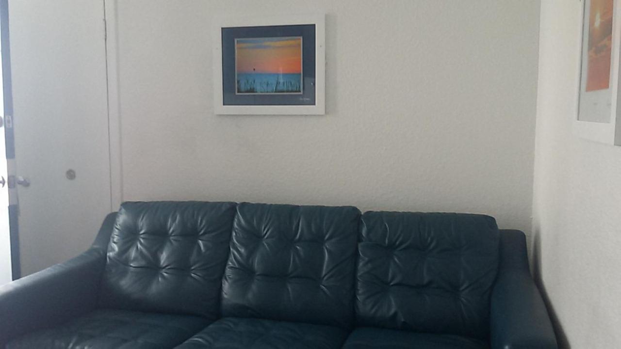Tide Winds Motel photo 23