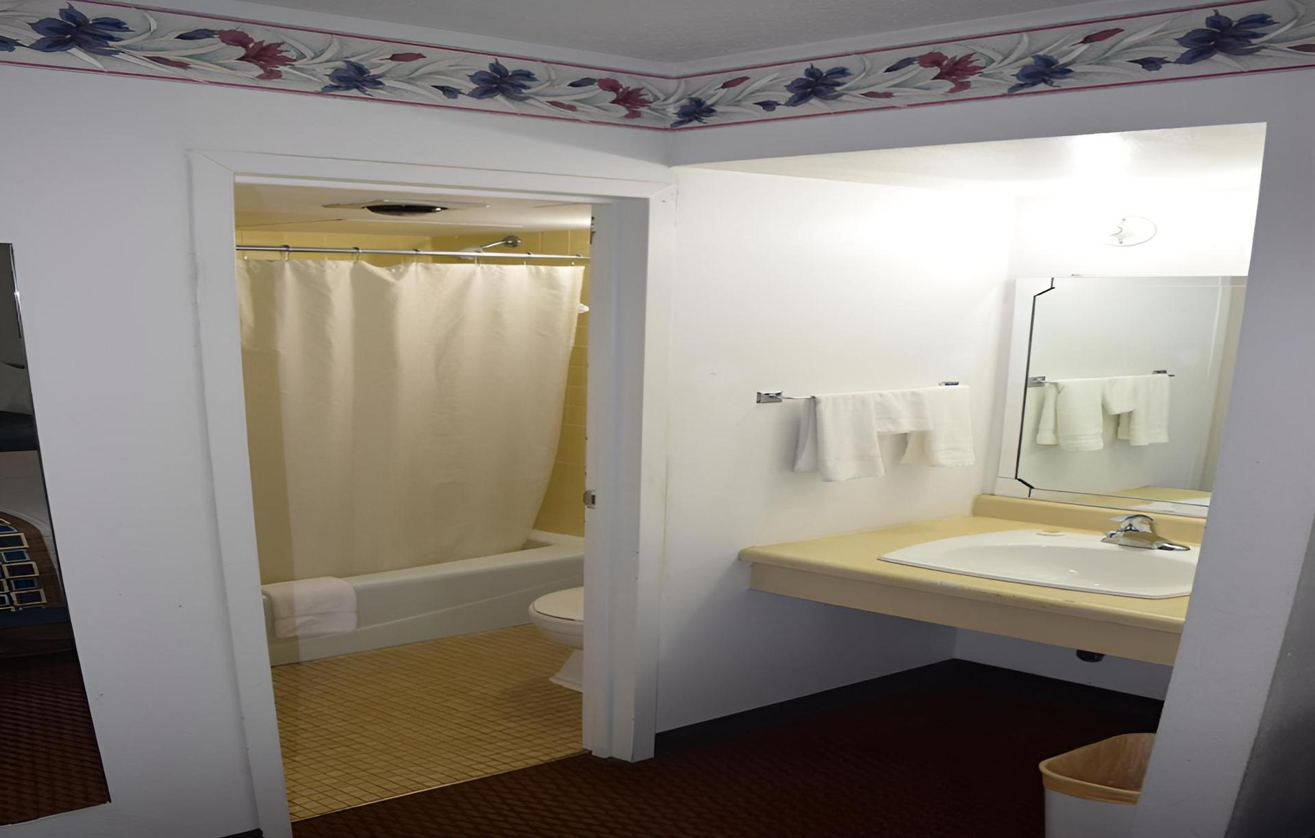 Osseo Inn photo 13
