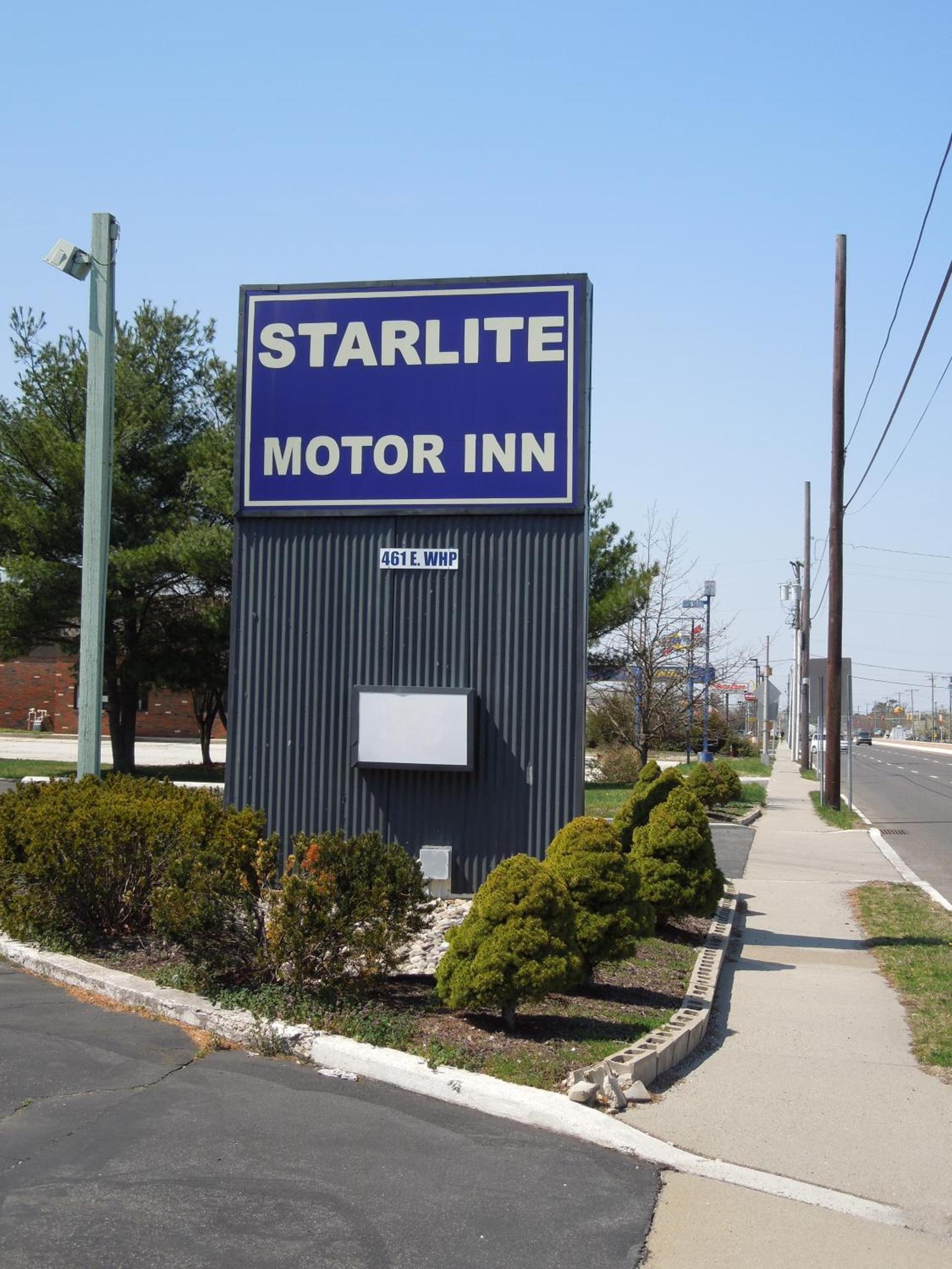 Starlite Motor Inn photo 1