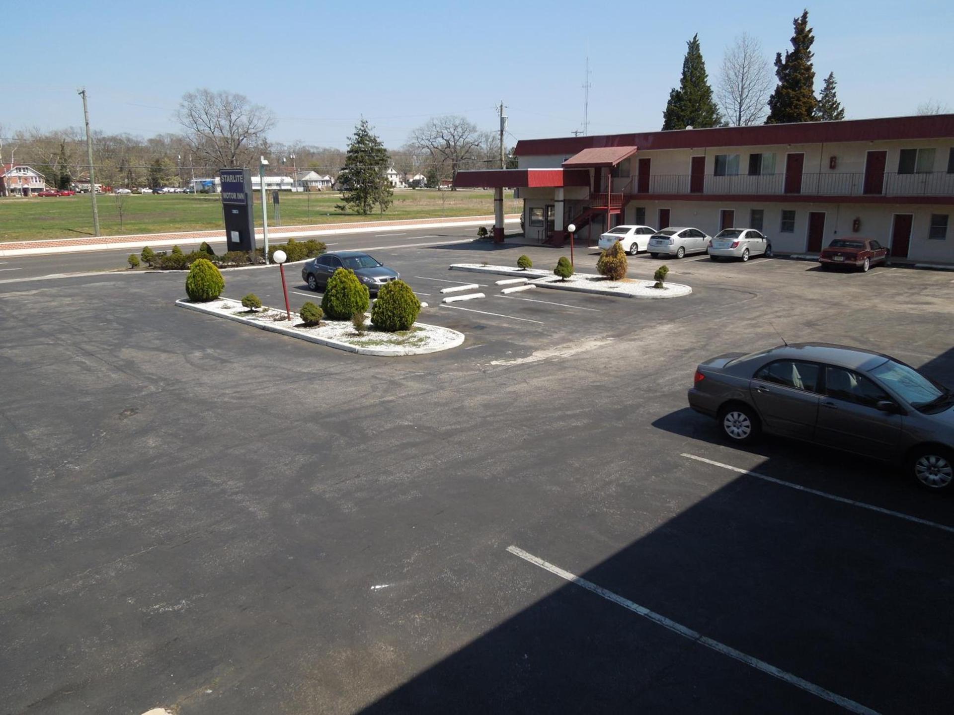 Starlite Motor Inn photo 9