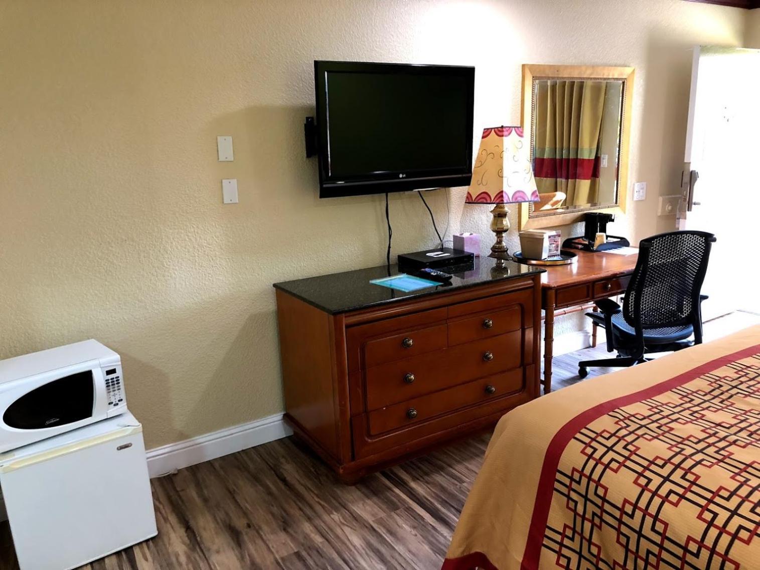 Imperial Inn Oakland photo 16