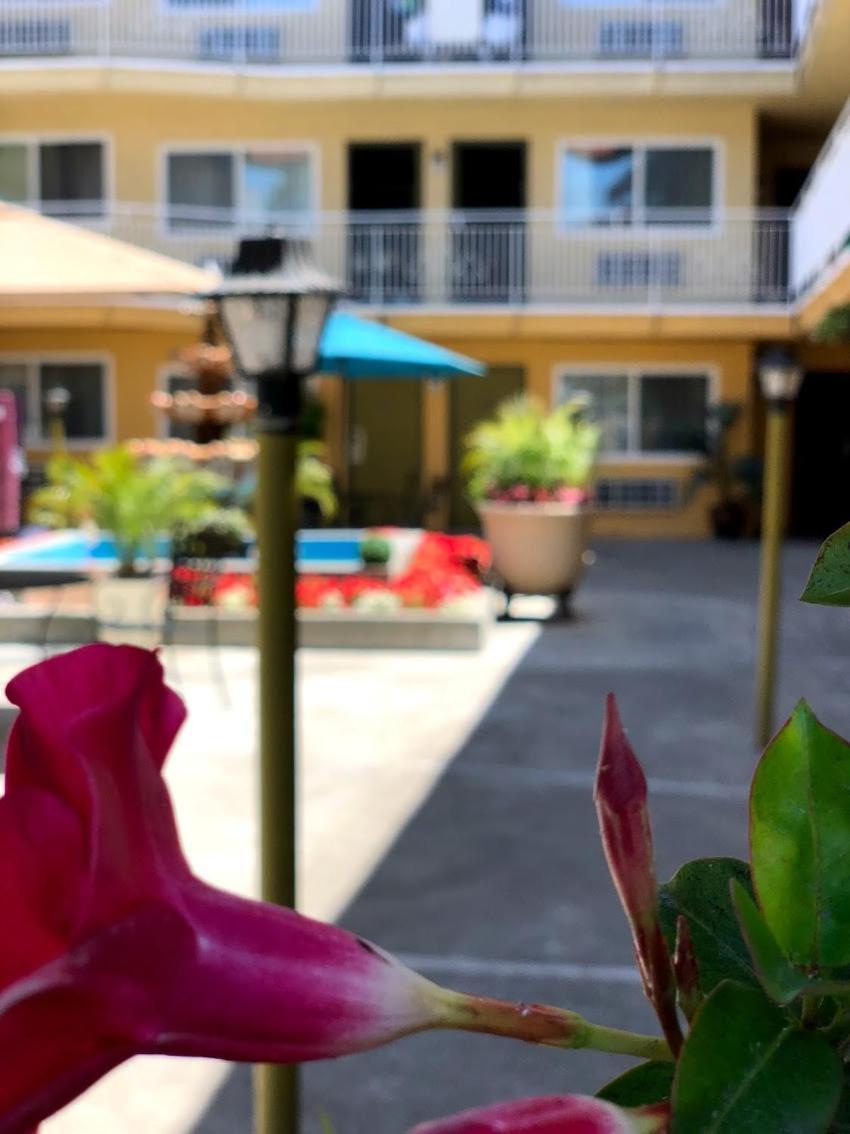 Imperial Inn Oakland photo 2