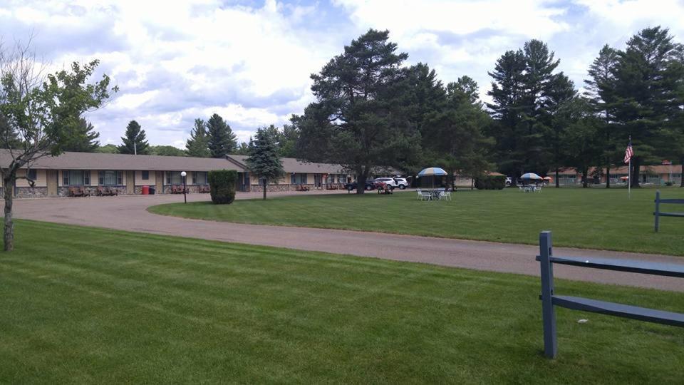 Country Club Motel photo 7