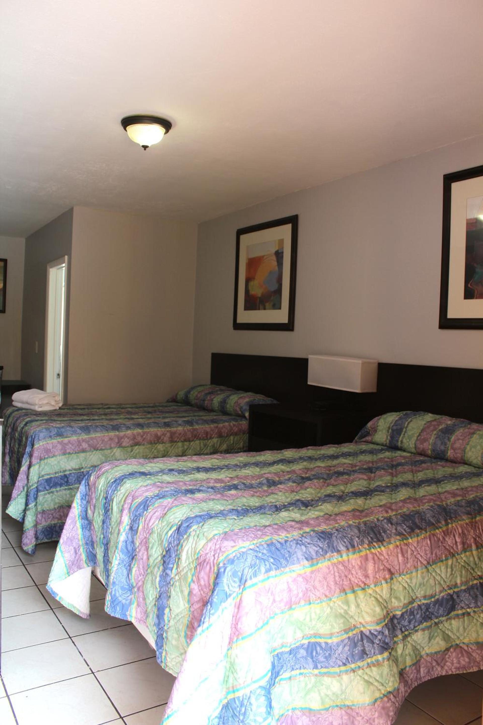 Ramona Motel photo 5