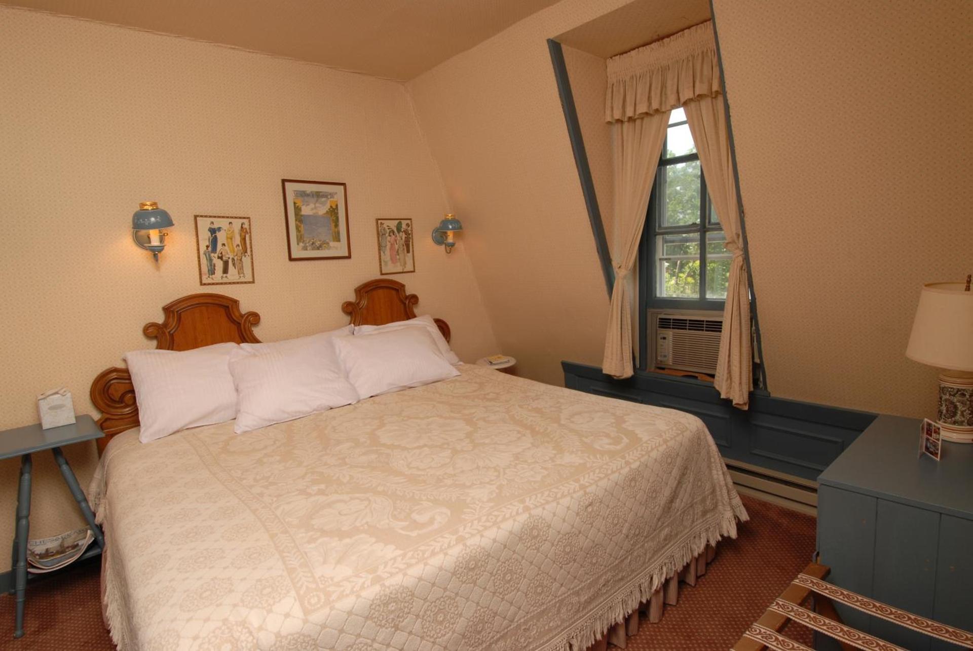The Robert Morris Inn photo 12