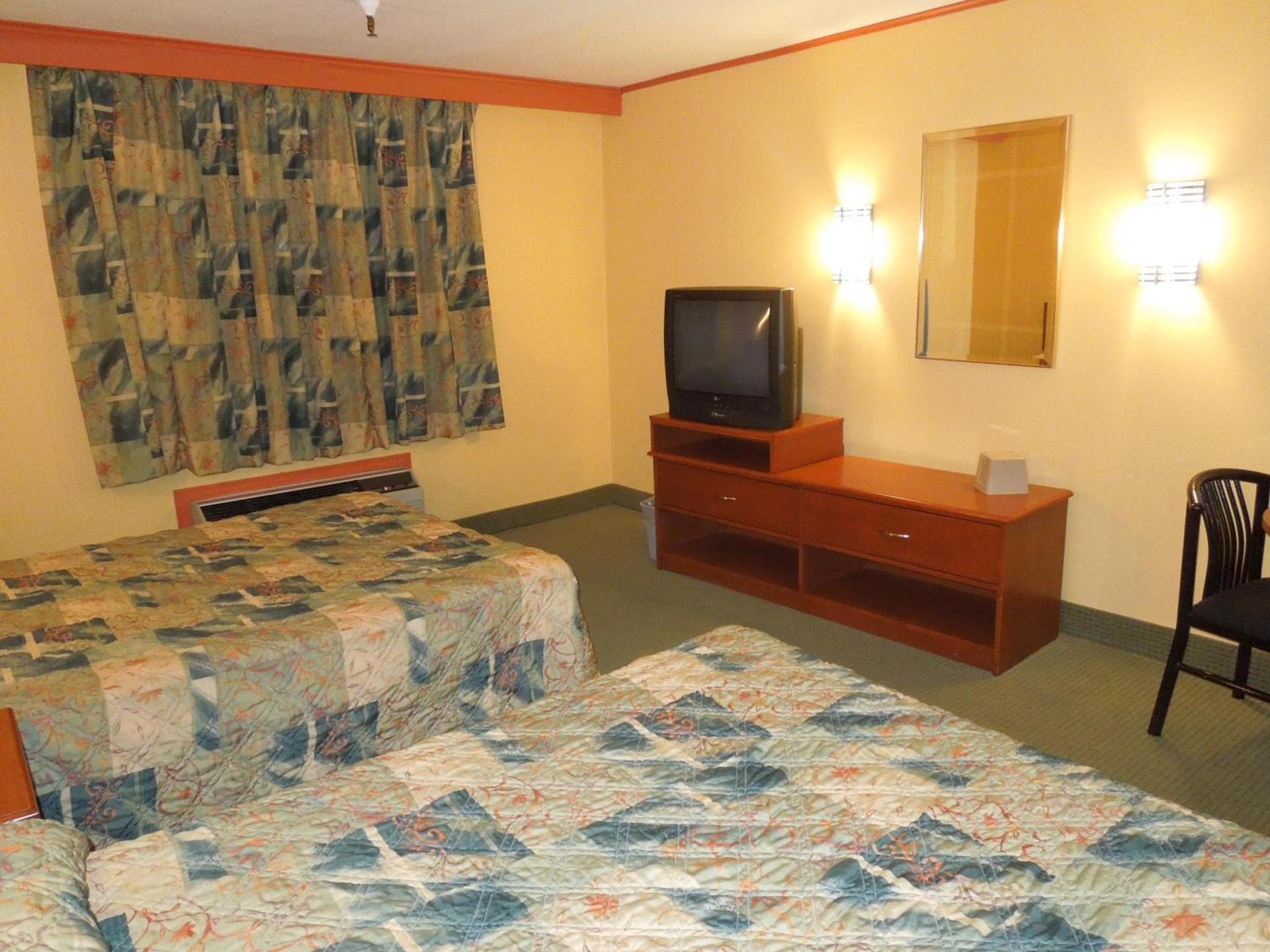 Bay Shore Inn photo 12