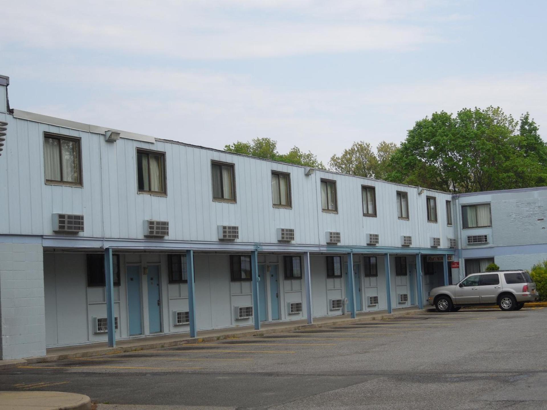 Bay Shore Inn photo 1