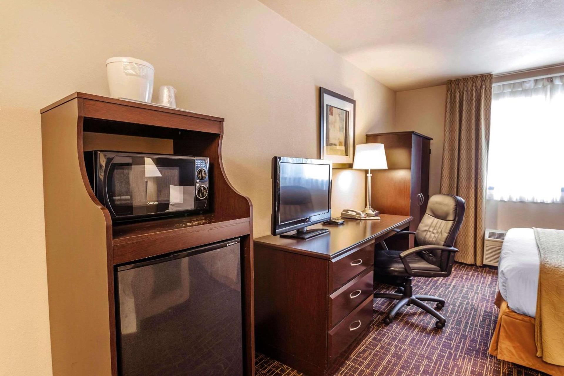 Quality Inn Arlington photo 17