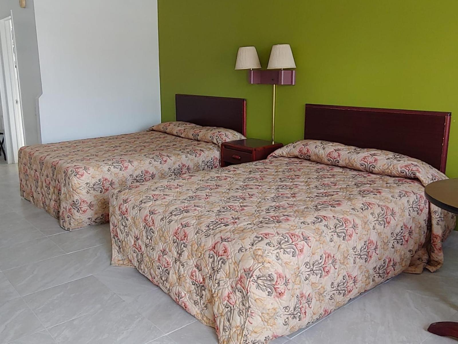 Relax Inn Silver Springs photo 6