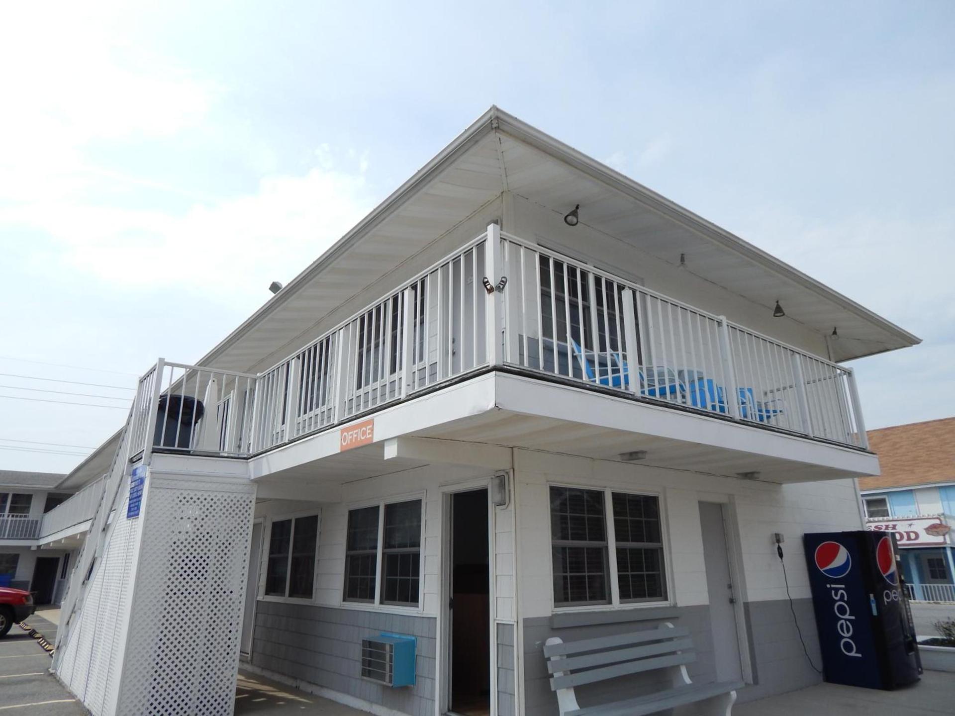 Sun 'n Fun Motel photo 1