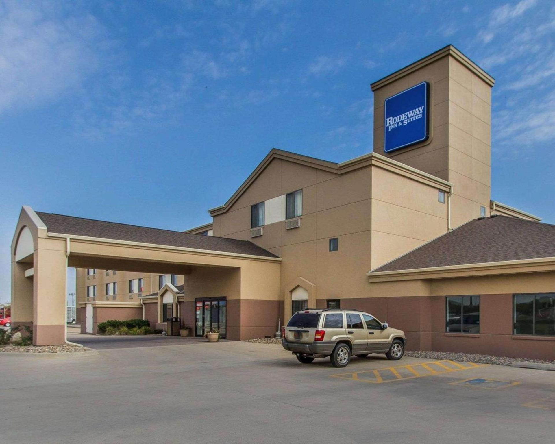 Rodeway Inn photo 4