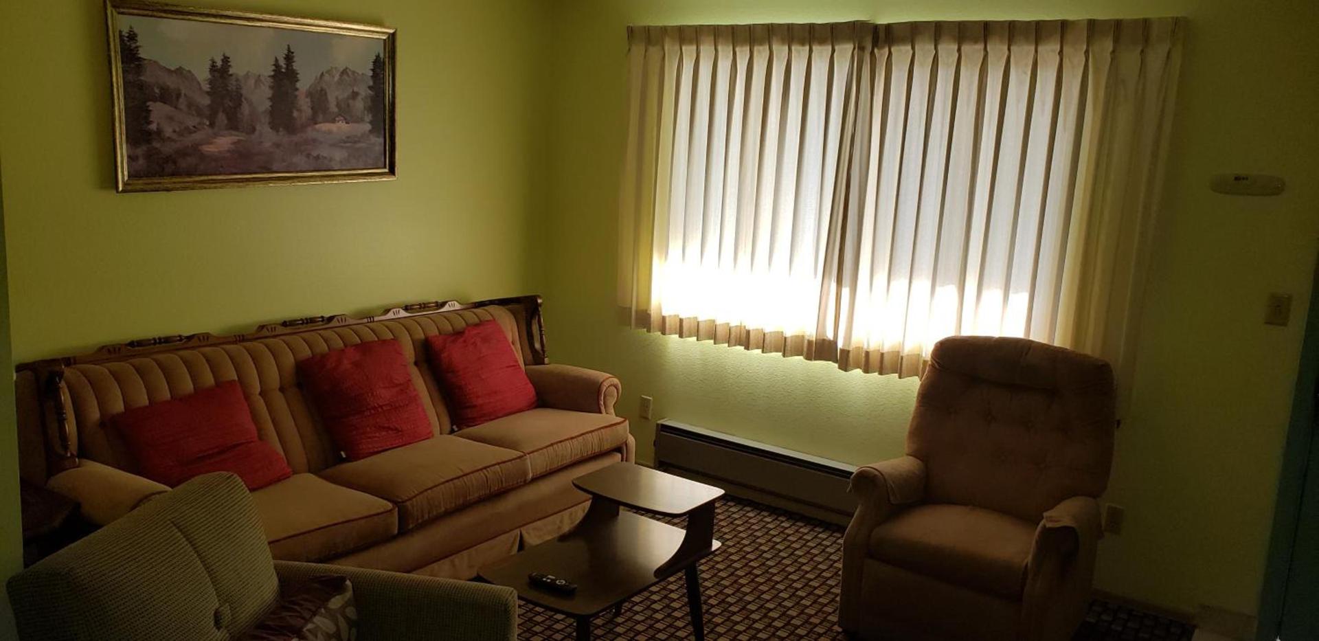 Westernaire Motel photo 29