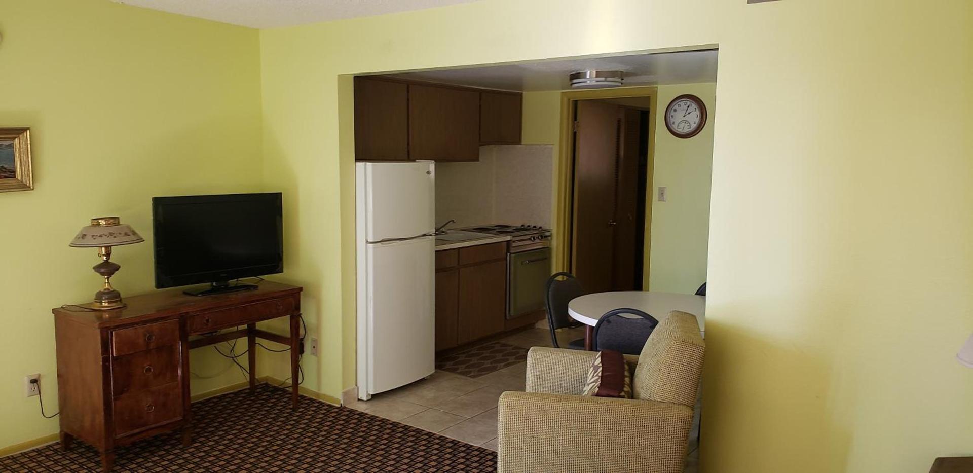 Westernaire Motel photo 21